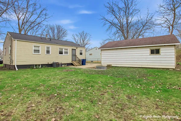 $219,000 | 2609 North Pine Street, Waukegan, IL 60087