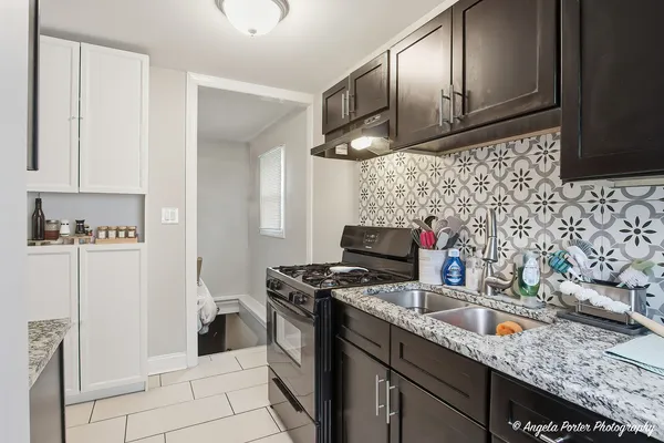 $219,000 | 2609 North Pine Street, Waukegan, IL 60087