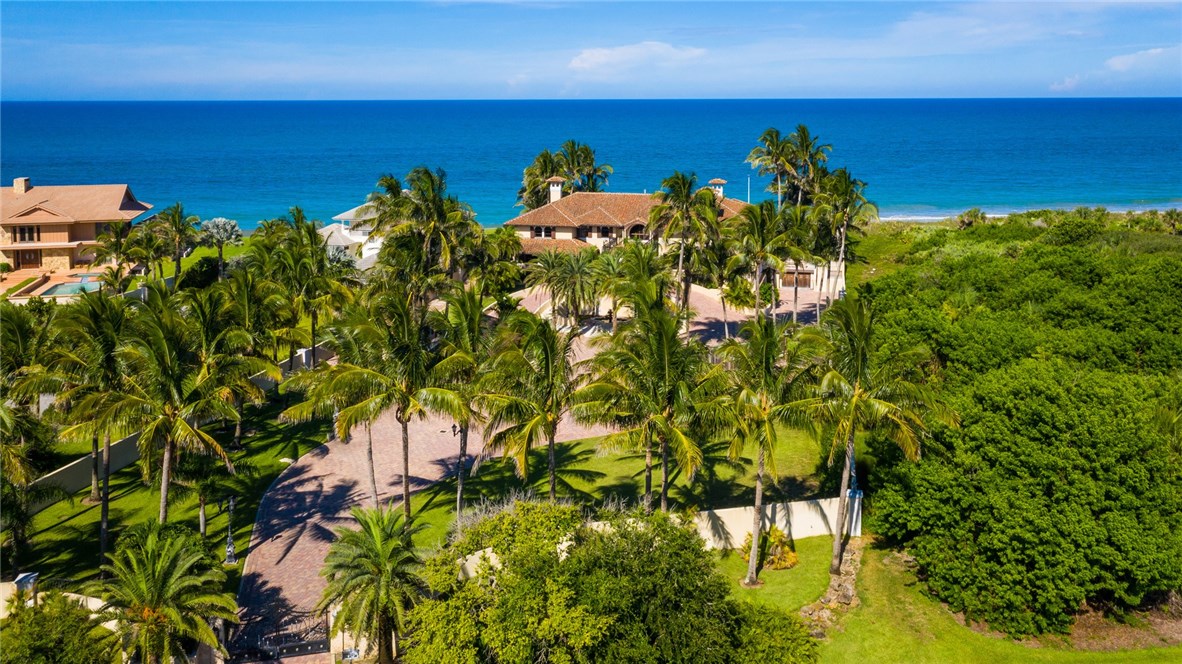 10880 Florida A1A Vero Beach, FL 32963 - Photo 1 of 34