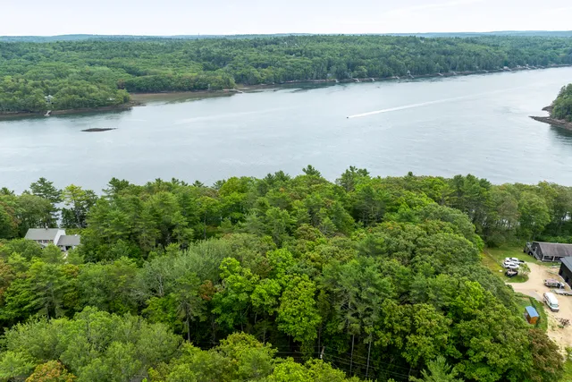 $688,000 | 124 Main Road, Westport Island, ME 04578