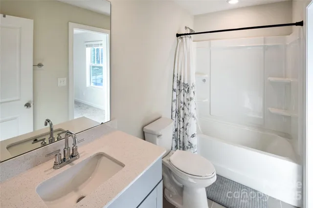 $325,000 | 2312 Belterra Drive, Charlotte, NC 28216