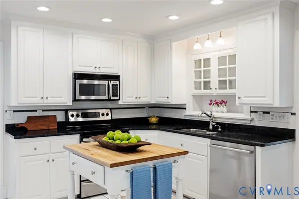 $1,045,000 | 210 Hillwood Avenue, Richmond, VA 23226