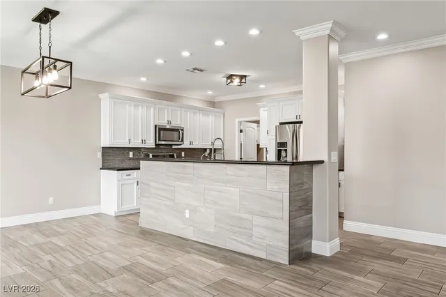 $429,900 | 3807 Chapels Royal Street, Laughlin, NV 89029