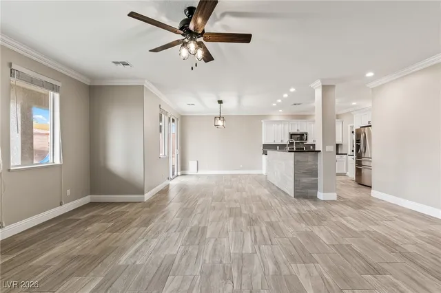 $429,900 | 3807 Chapels Royal Street, Laughlin, NV 89029