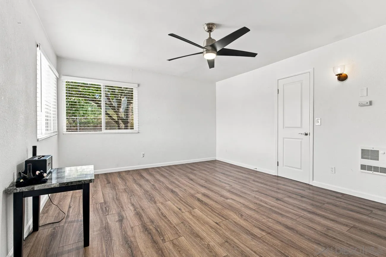 15773 Oak Valley Road Ramona, CA 92065 - Photo 25 of 42 Primary Bedroom