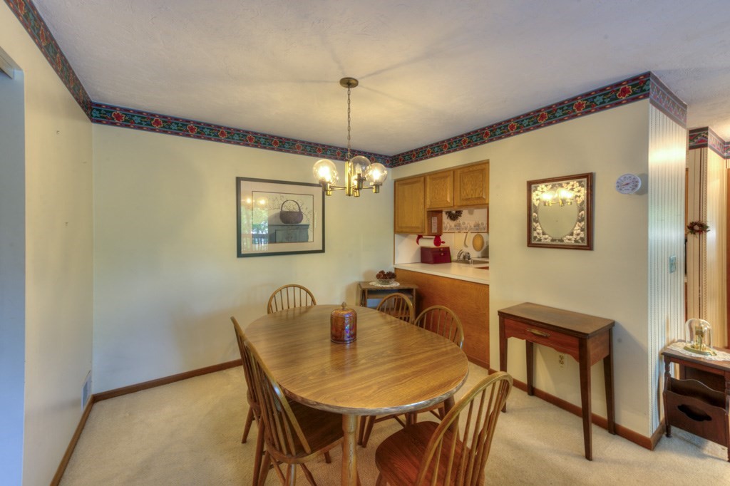 340 Sunderland Road, Unit 2 Worcester, MA 01604 - Photo 8 of 24 Gallery Image 8
