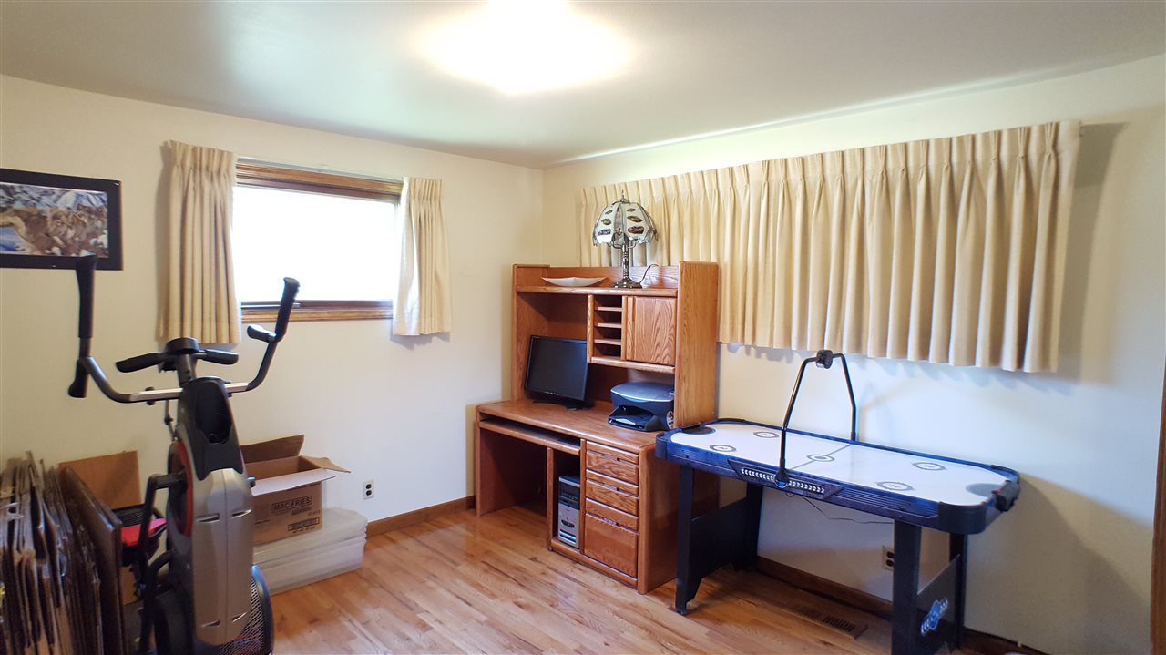 12620 East Houk Road Spokane Valley, WA 99216 - Photo 11 of 20
