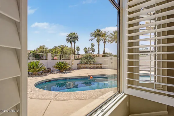 $749,900 | 1043 West Iris Drive, Gilbert, AZ 85233