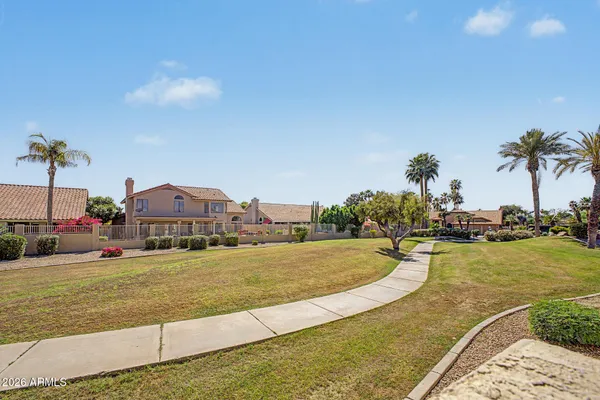 $749,900 | 1043 West Iris Drive, Gilbert, AZ 85233