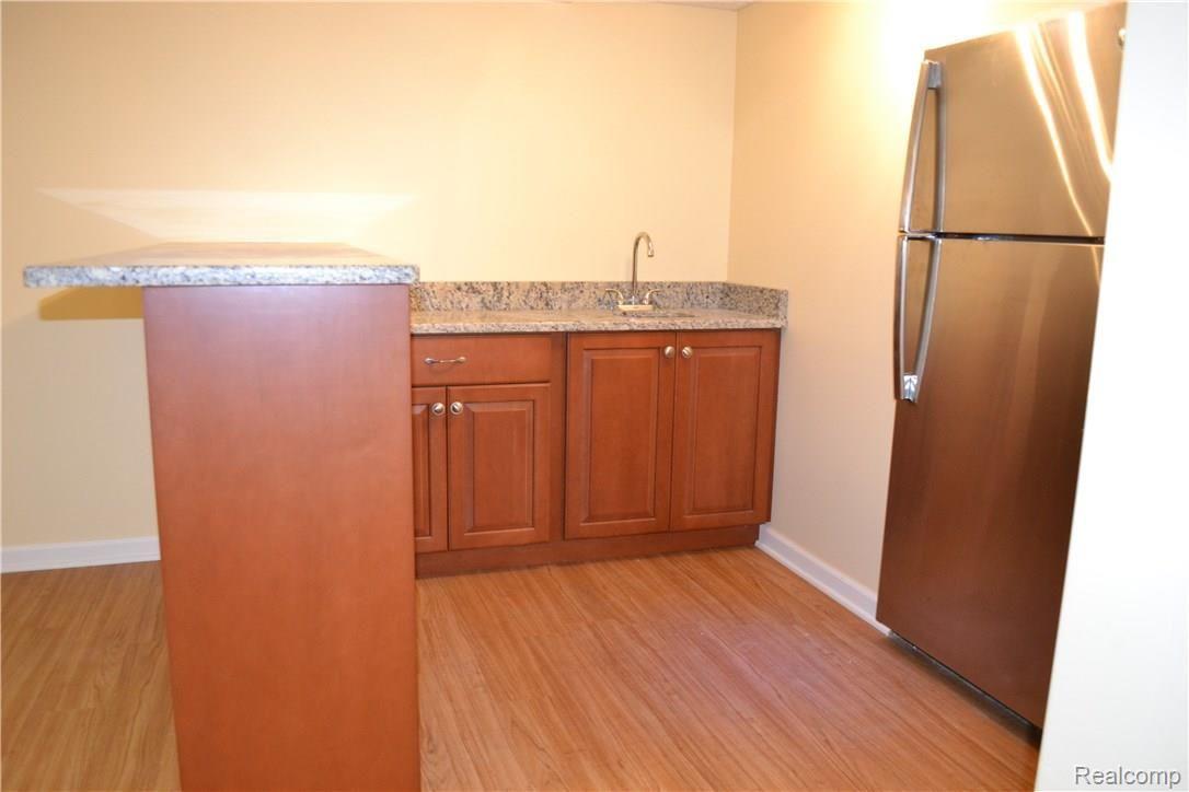76 Webber Place Grosse Pointe, MI 48236 - Photo 28 of 30 Basment Kitchen