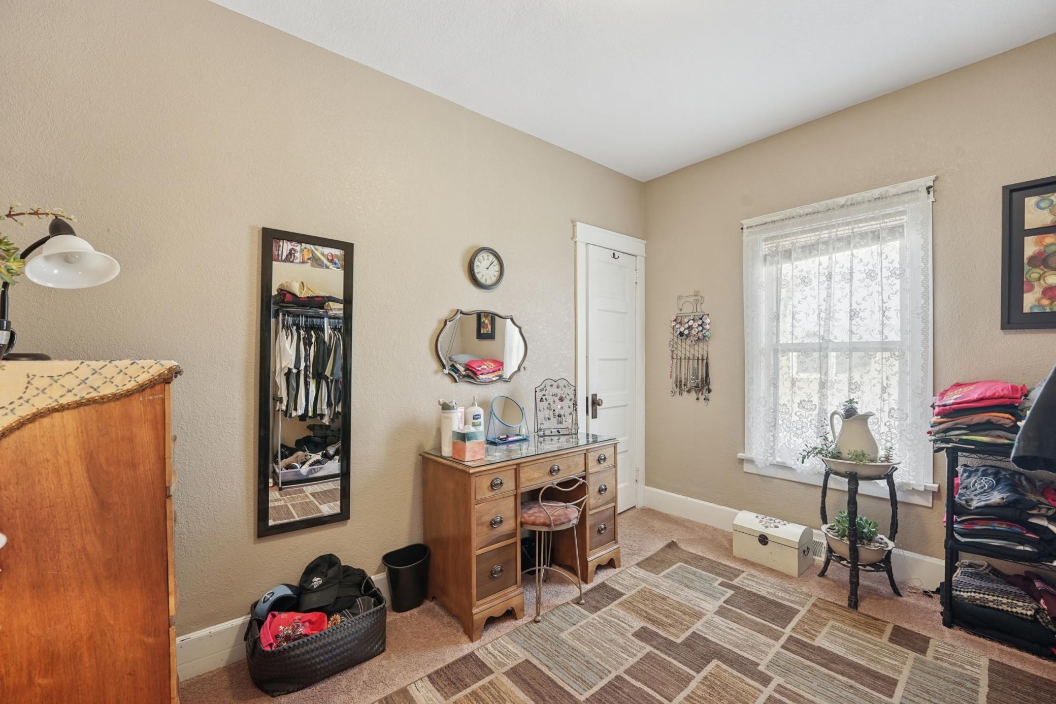 630 2nd Street Duluth, MN 55810 - Photo 13 of 28