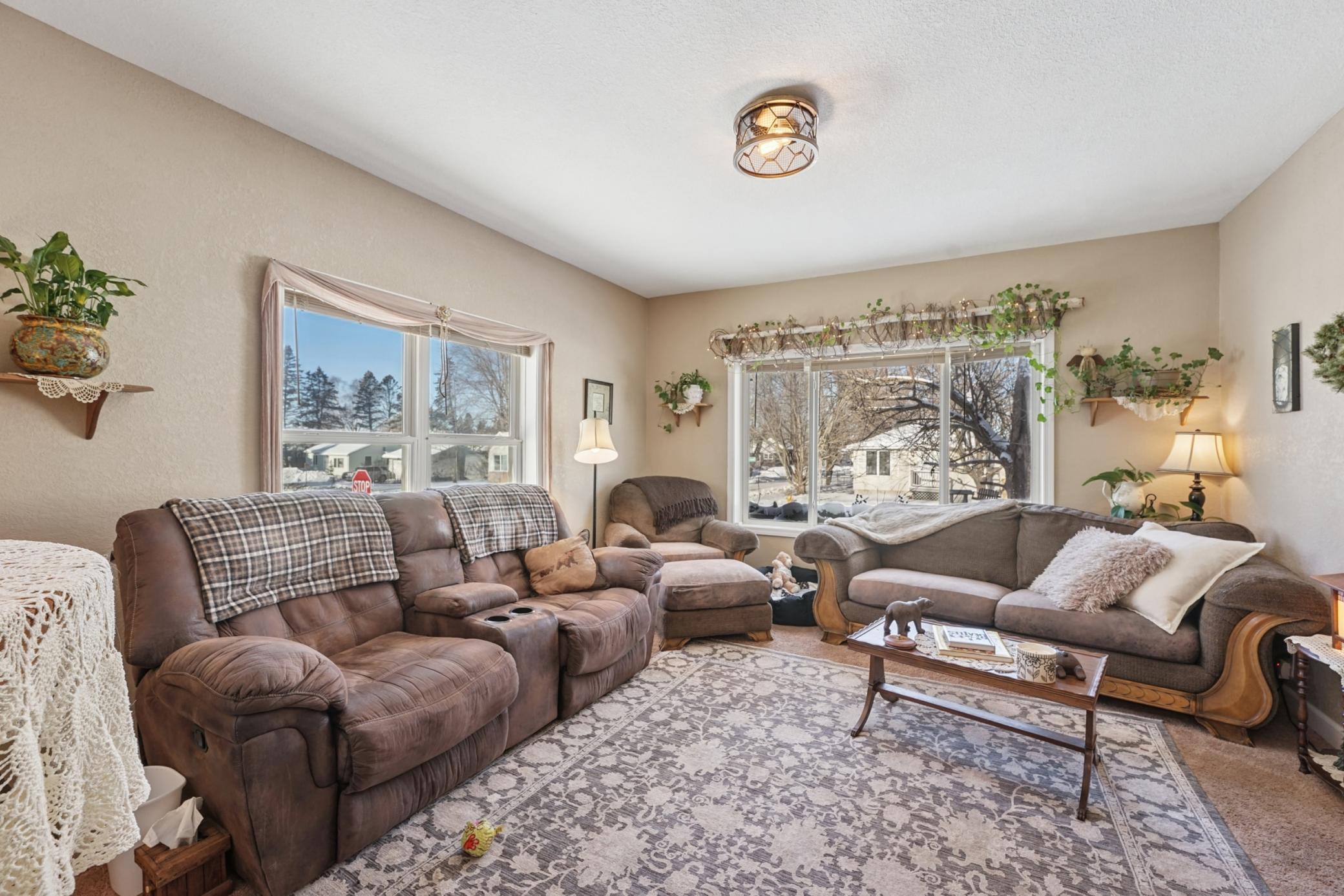 630 2nd Street Duluth, MN 55810 - Photo 3 of 28