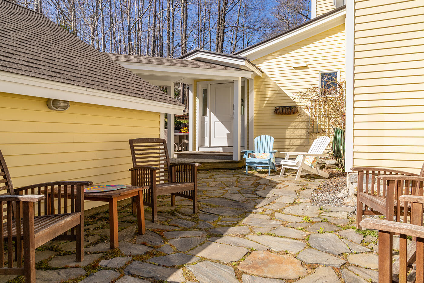 107 Bay View Street Camden, ME 04843 - Photo 5 of 72 IMG_3711