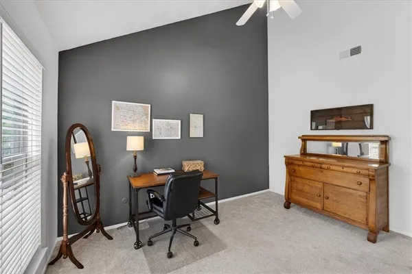 $229,000 | 12107 West 79th Terrace, Lenexa, KS 66215