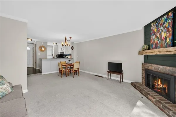 $229,000 | 12107 West 79th Terrace, Lenexa, KS 66215
