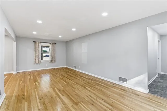 $400,000 | 681 Manor Ridge Drive, Mableton, GA 30126