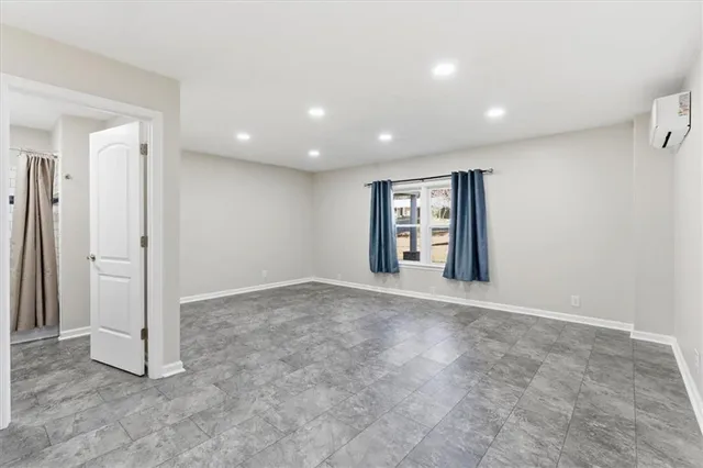 $400,000 | 681 Manor Ridge Drive, Mableton, GA 30126