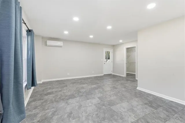 $400,000 | 681 Manor Ridge Drive, Mableton, GA 30126