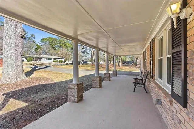 $400,000 | 681 Manor Ridge Drive, Mableton, GA 30126