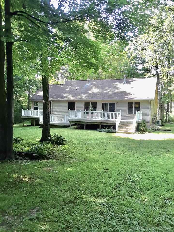 4953 Davison Road Lapeer, MI 48446 - Photo 4 of 26 50018553-3.JPG