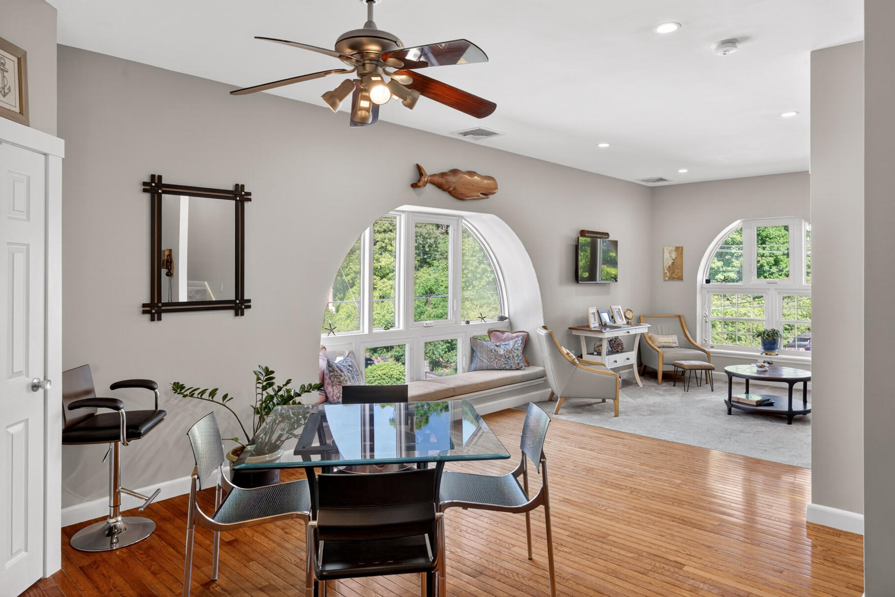 45 Main Street, Unit 37 Wareham, MA 02571 - Photo 11 of 46 Dining/ Living area