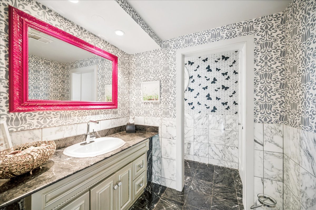 975 Elm Ridge Drive Glencoe, IL 60022 - Photo 17 of 27
