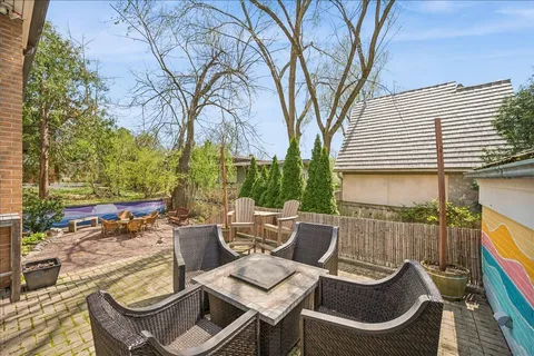$1,499,000 | 975 Elm Ridge Drive, Glencoe, IL 60022