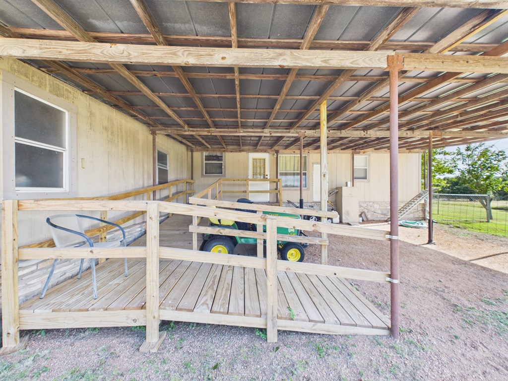 1983 Wendel-Ahrens Road Fredericksburg, TX 78624 - Photo 11 of 36