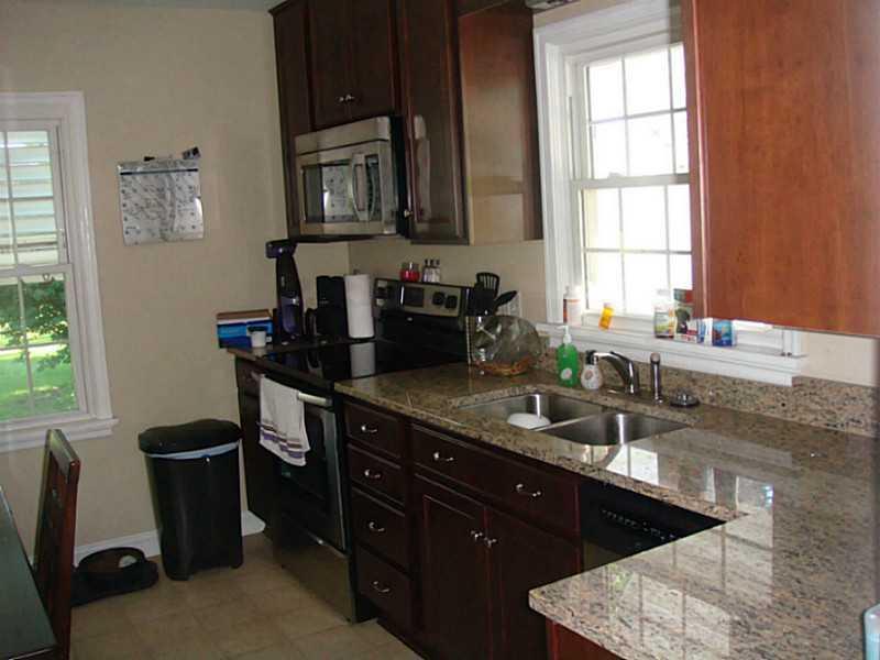 125 Ruth Street Sidney, OH 45365 - Photo 4 of 6 Gallery Image 4