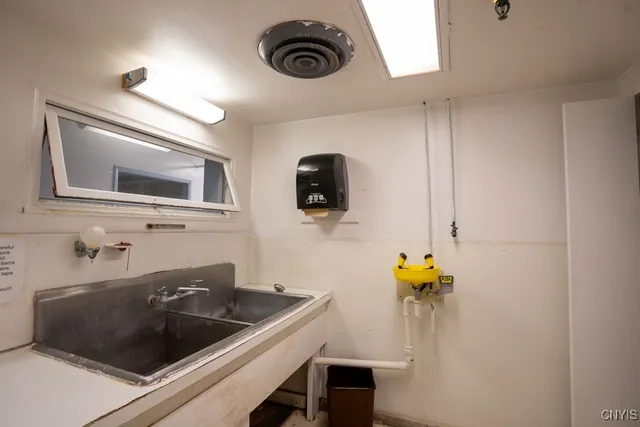 $380,000 | 2745 Highway 51, German Flatts, NY 13357