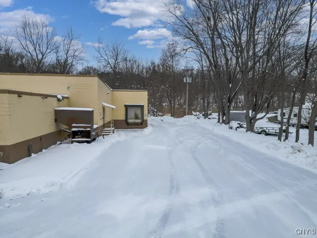 $380,000 | 2745 Highway 51, German Flatts, NY 13357