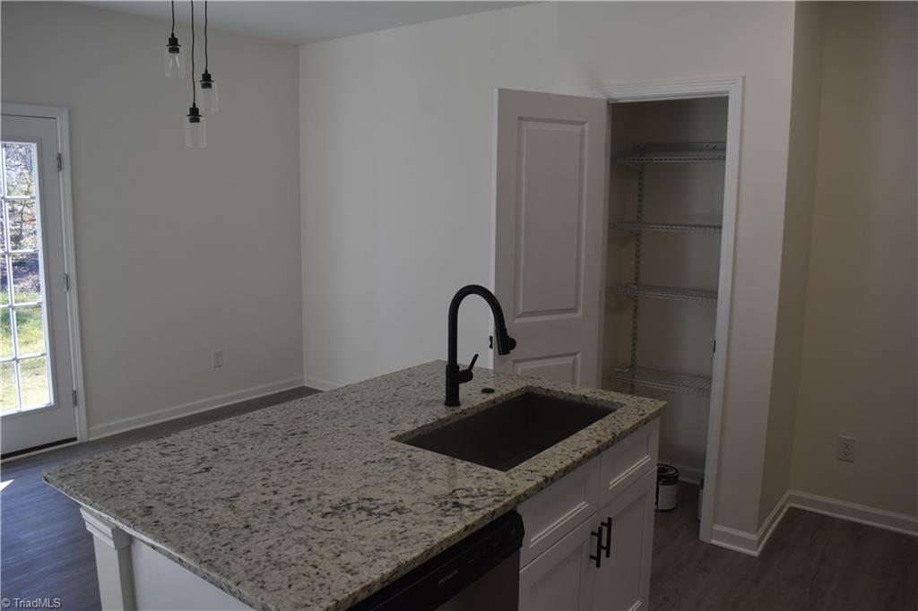 1015 Sharon Street High Point, NC 27260 - Photo 5 of 20