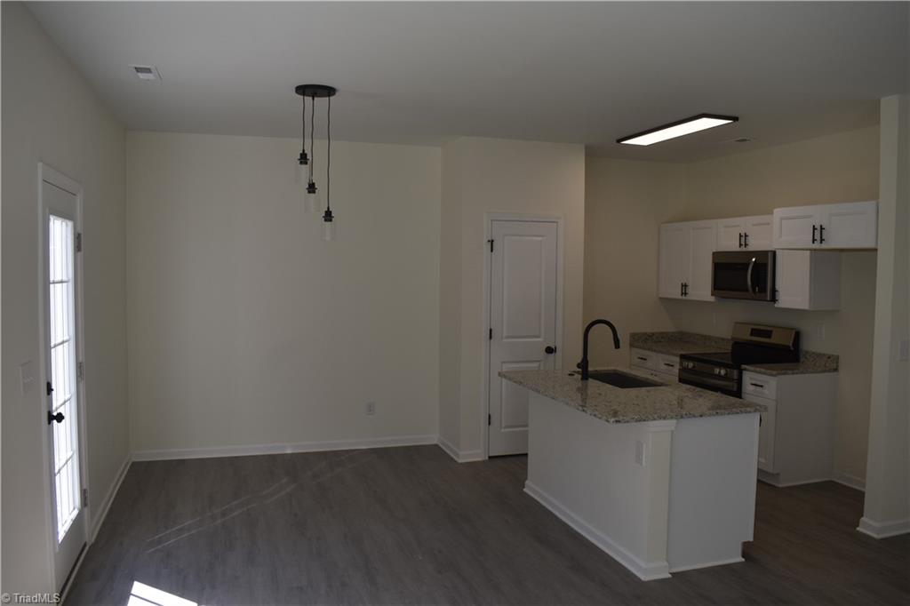 1015 Sharon Street High Point, NC 27260 - Photo 8 of 20