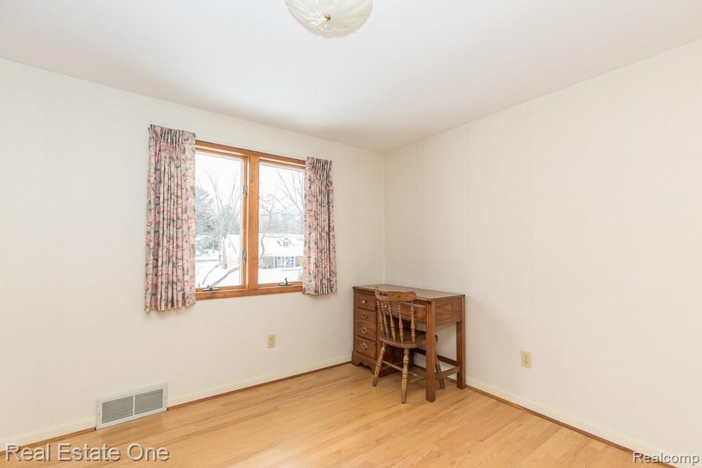 335 Randolph Road Rochester Hills, MI 48309 - Photo 24 of 30