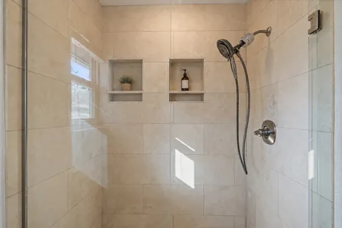 $750,000 | 6523 Heron Drive, Austin, TX 78759