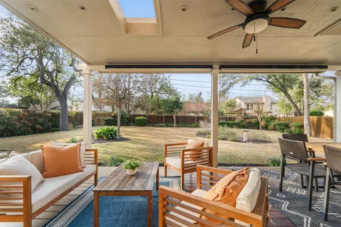 $750,000 | 6523 Heron Drive, Austin, TX 78759