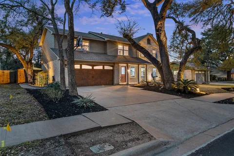 $750,000 | 6523 Heron Drive, Austin, TX 78759