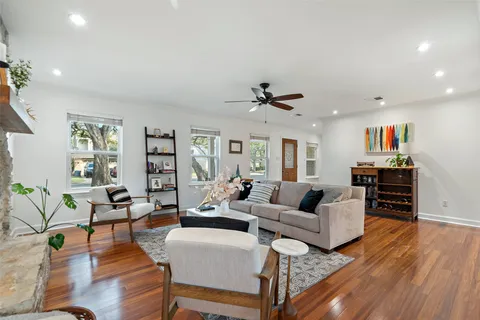 $750,000 | 6523 Heron Drive, Austin, TX 78759