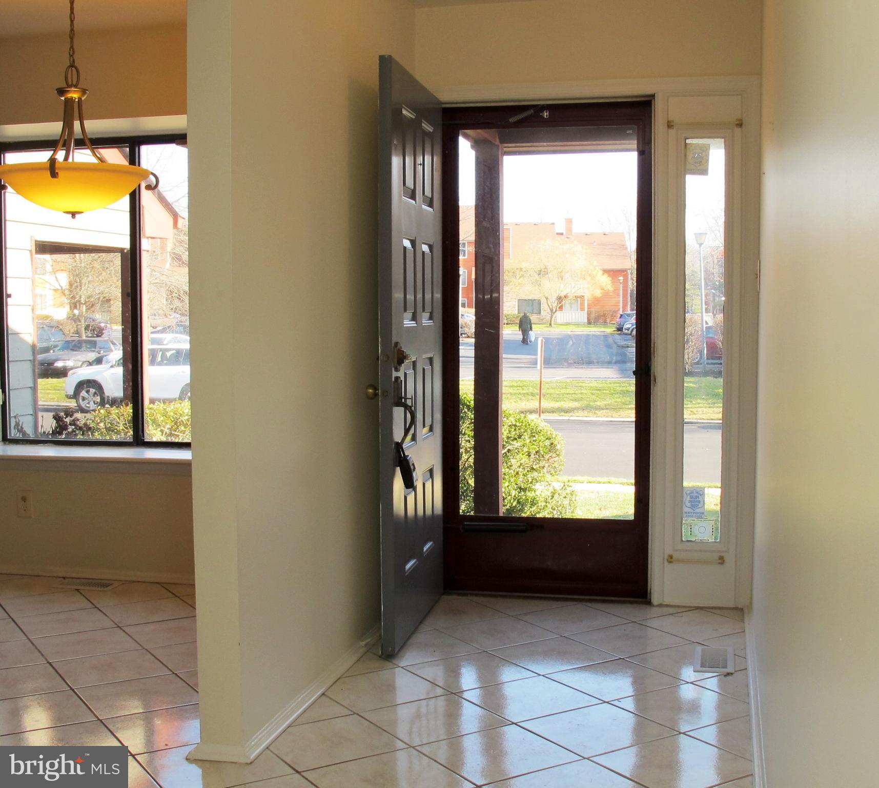 3903A Chadbury Road, Unit A Mount Laurel, NJ 08054 - Photo 5 of 19 Foyer