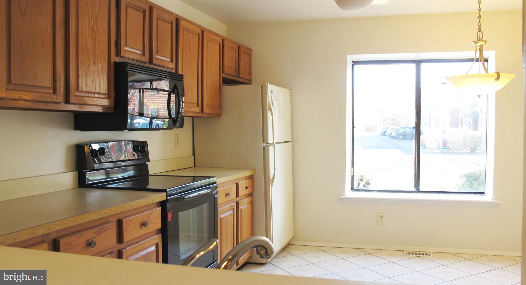 3903A Chadbury Road, Unit A Mount Laurel, NJ 08054 - Photo 7 of 19 Eat-In Kitchen