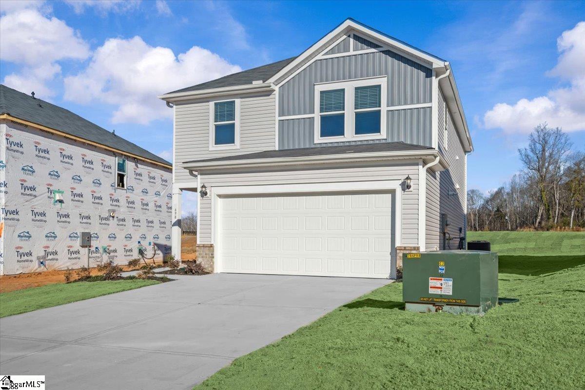 698 Cozy Blf Road Spartanburg, SC 29301 - Photo 1 of 28