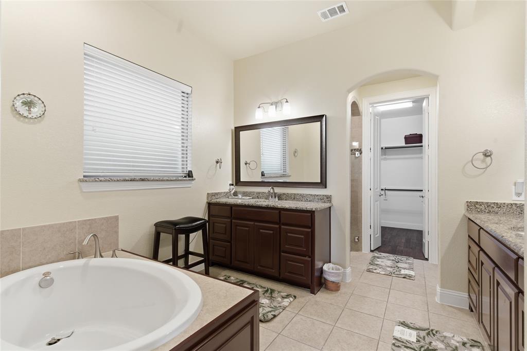3215 Hyde Street Irving, TX 75063 - Photo 36 of 40