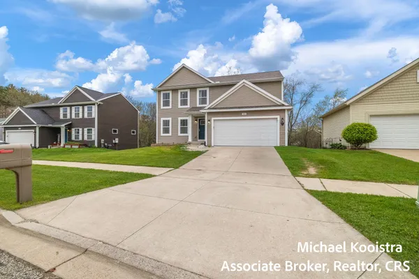 $359,000 | 152 Foxtail Drive, Ionia, MI 48846
