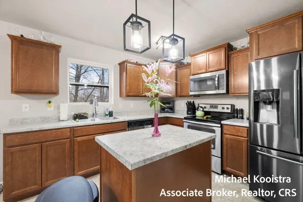 $359,000 | 152 Foxtail Drive, Ionia, MI 48846