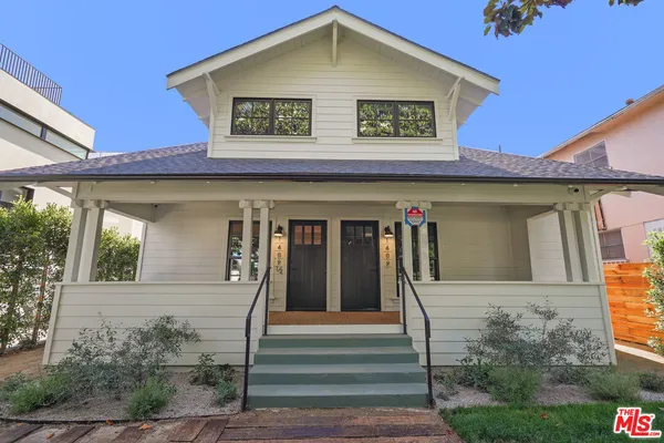 a view of a house with entrance