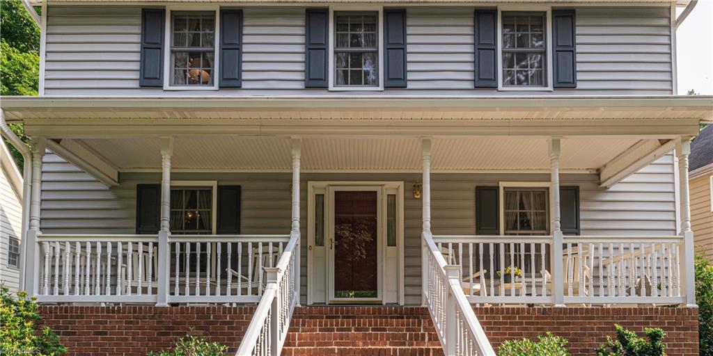 1946 Winding Ridge Road Winston-Salem, NC 27127 - Photo 4 of 45 Come On In