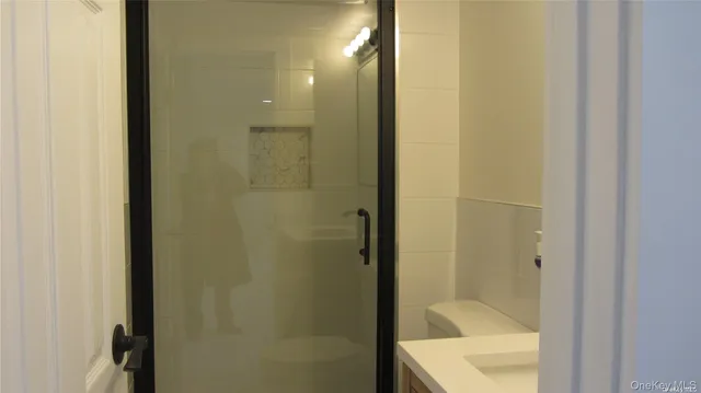 $5,350 | 367 Columbus Parkway, Mineola, NY 11501