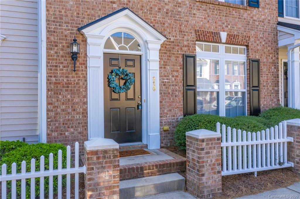 820 Dillard Road Rock Hill, SC 29730 - Photo 2 of 26