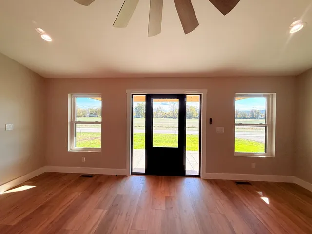 $319,500 | 15229 State Road 156, Vevay, IN 47043