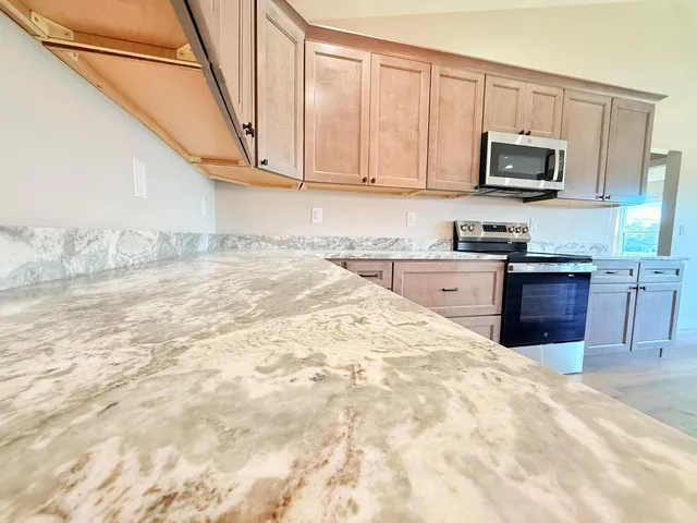 $319,500 | 15229 State Road 156, Vevay, IN 47043